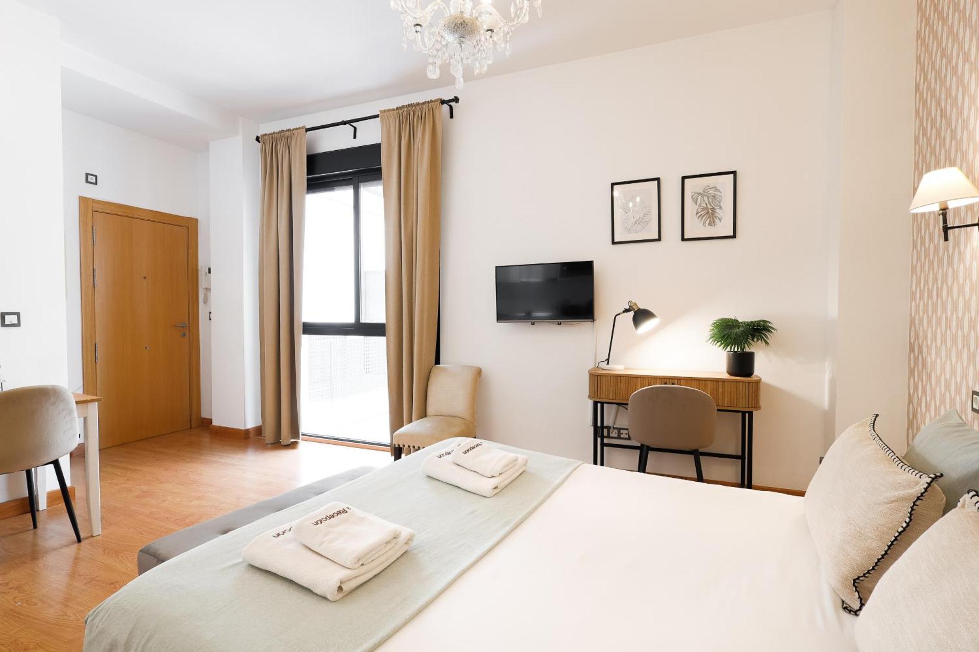 C15 - Charming Modern Studio In The Centre Málaga Kültér fotó